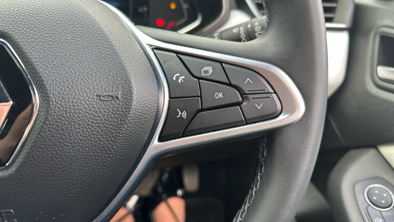 Renault Clio 1.6 E-TECH full hybrid 145 Techno 5dr Auto Hybrid Hatchback